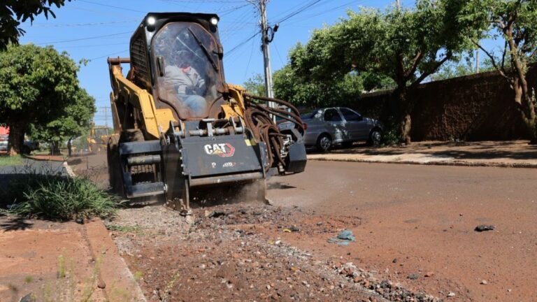 Prefeitura intensifica tapa-buracos nos bairros Santa Brígida, Flórida I e Ouro Verde