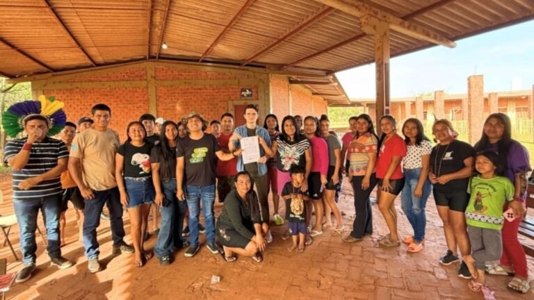 Franklin cobra transporte para acadêmicos indígenas da Aldeia Bororó