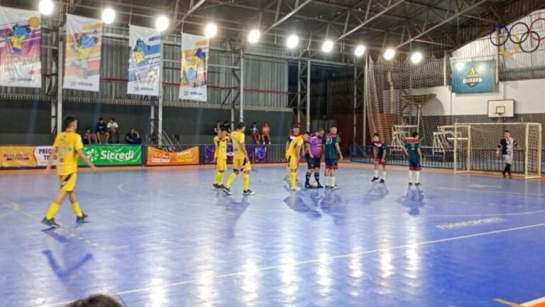Jogos Abertos de Dourados têm finais do futsal ocorreu na noite desta terça-feira