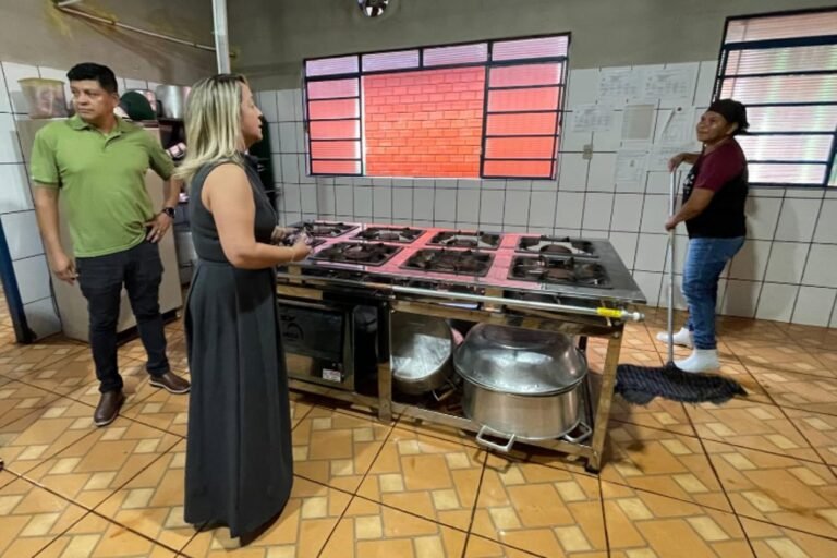 Lia Nogueira reafirma compromisso com povos originários e destina R$ 50 mil a escola