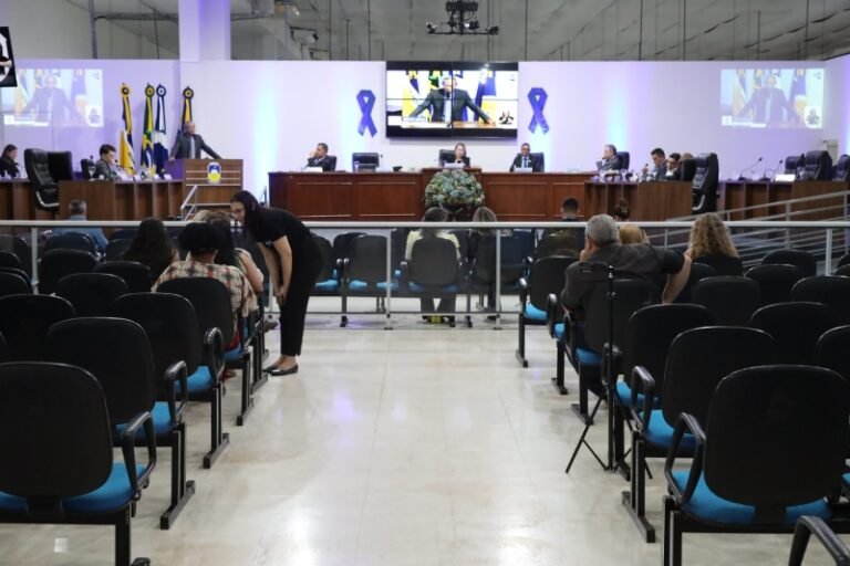 Em sessão movimentada, Câmara de Dourados aprova 28 projetos