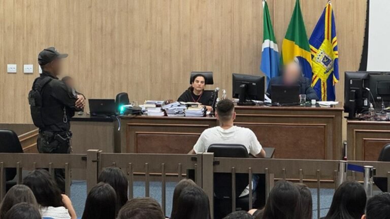 Trio é condenado a mais de 69 anos por confundir e matar dois adolescentes de 13 anos