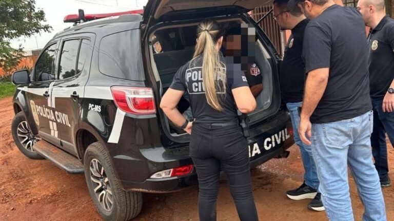 Homem joga álcool em mulher durante briga tentando incendiá-la