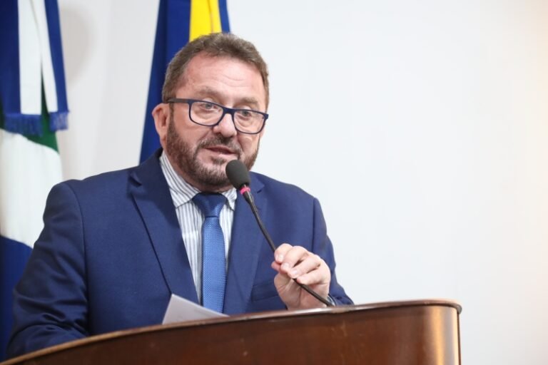 Laudir Munaretto conquista apoio para iluminação na rotatória da BR-163 na Vila São Pedro