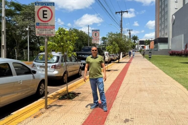 Inspetor Cabral pede a não renovação do contrato do parquímetro em Dourados