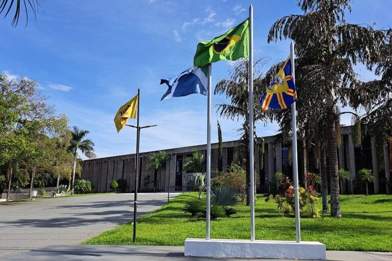Emenda constitucional altera data de posse do governador e do vice em Mato Grosso do Sul