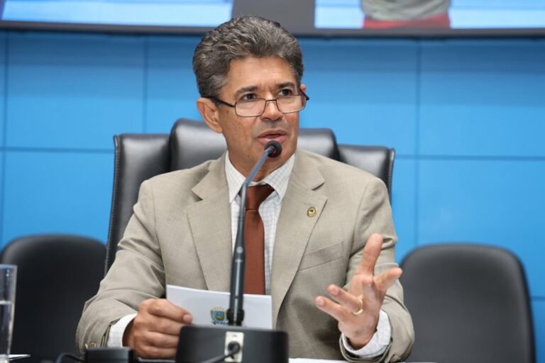 ALEMS entrega honrarias “Arquiteto e Urbanista Celso Costa” a arquitetos e urbanistas