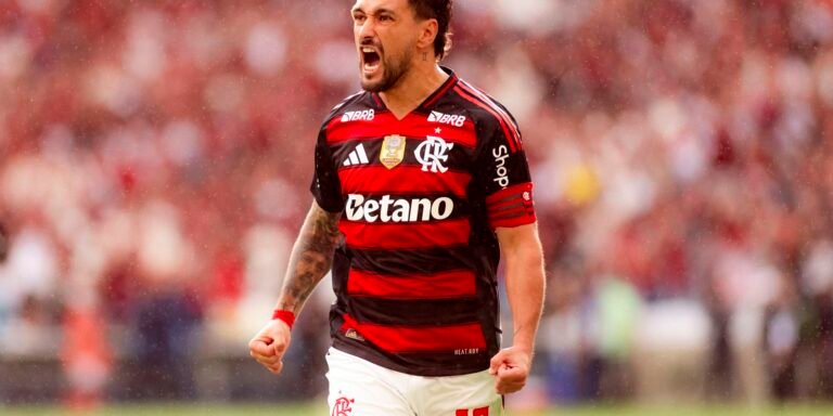 Arrascaeta é eleito Craque do Brasileirão 2025