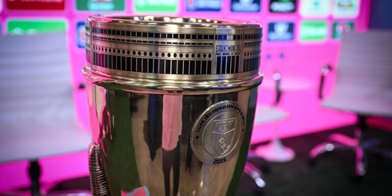 Flamengo e Grêmio disputam título da 3ª Copinha Feminina
