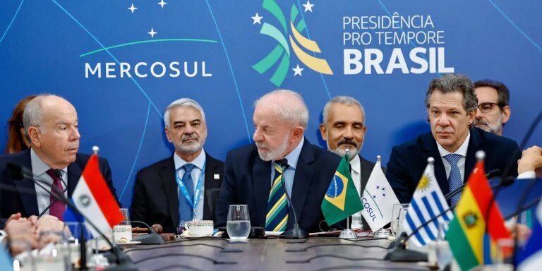 Lula afirma que intervenção na Venezuela provocaria catástrofe humanitária