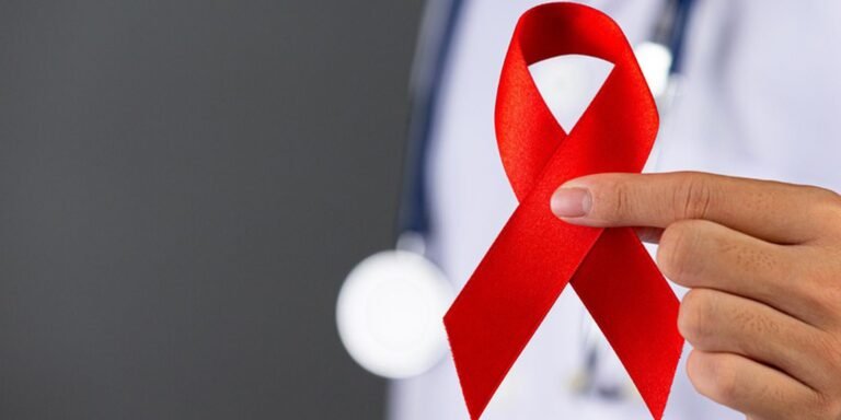 OAB lança no Rio cartilha sobre os direitos de pessoas vivendo com HIV/Aids