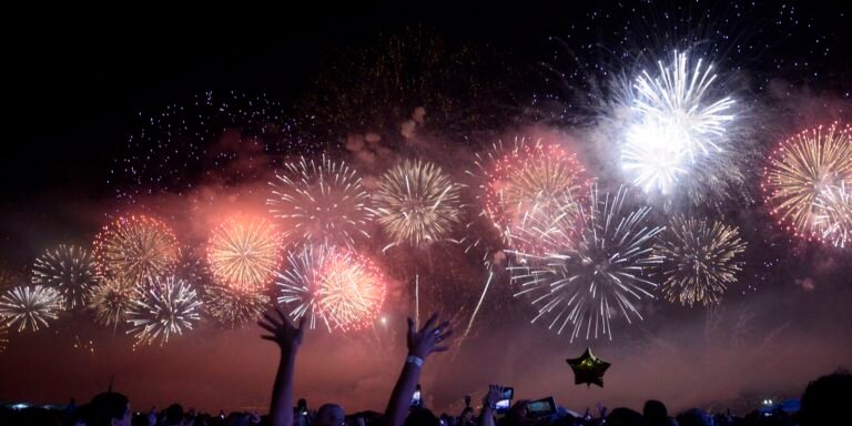 Réveillon no Rio deve reunir 5 milhões de pessoas; confira a programação