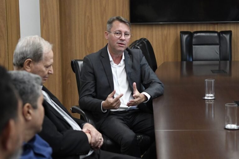 Cristiano Carvalho assume cargo de diretor-presidente da Fundect por três anos
