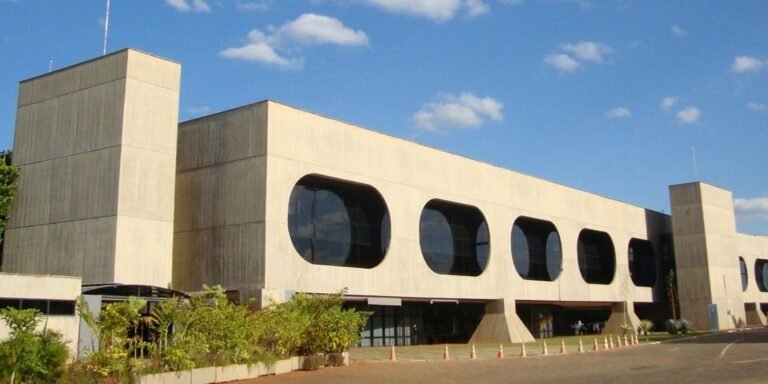 CCBB Brasília inaugura exposição dedicada à cultura dos memes