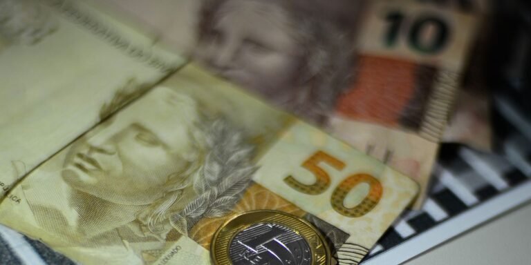 Tesouro quita R$ 1,05 bilhão em dívidas de estados e municípios em novembro