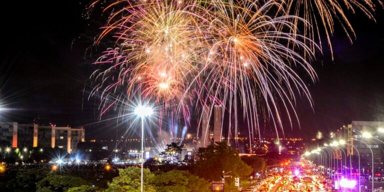 Fogos de artifício com estampidos representam risco para pessoas e animais