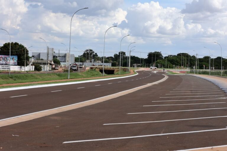 Prefeitura entrega neste sábado obra de duplicação da Avenida Aziz Rasselen 
