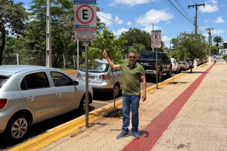Decisão da Prefeitura sobre parquímetro atende solicitação do vereador Inspetor Cabral