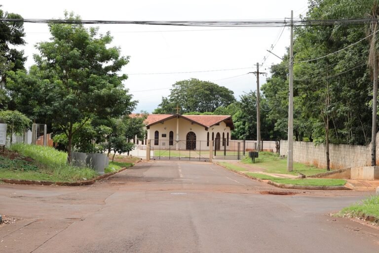 Prefeitura vai acabar com alagamentos em mosteiro e levar recapeamento ao Parque Alvorada