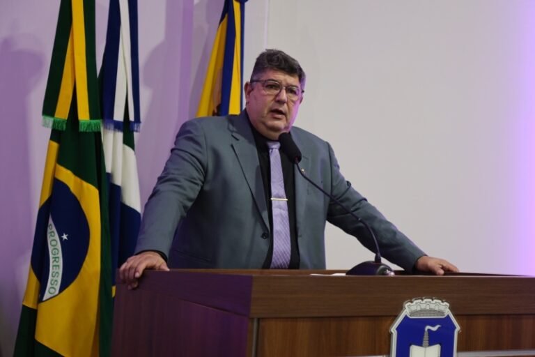 Yuri cobra decreto federal exclusivo nas aldeias de Dourados e mais recursos para conter chikungunya