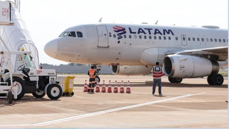 Latam transporta 6.098 passageiros em março e estreia voos diários nesta quarta-feira