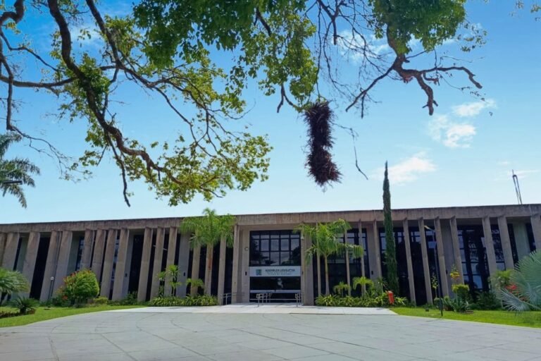Nova semana terá sessões plenárias e reuniões da CCJR previstas na agenda