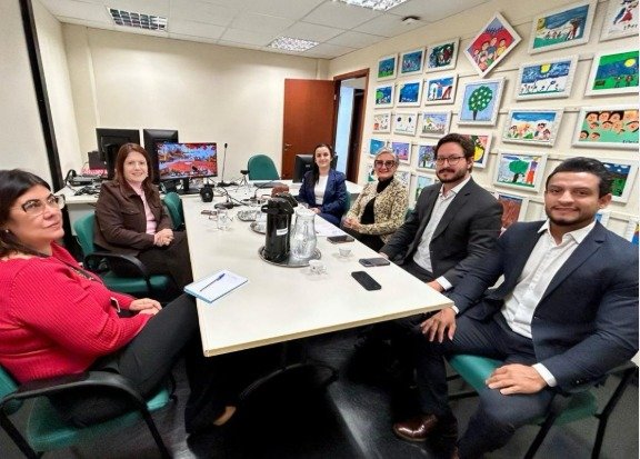 Fotos: Divulgação - Momento de descerramento de placa comemorativa do Jubileu de Ouro para celebrar os 50 anos de criação da OAB/MS e da 4ª Subseção Dourados e Itaporã