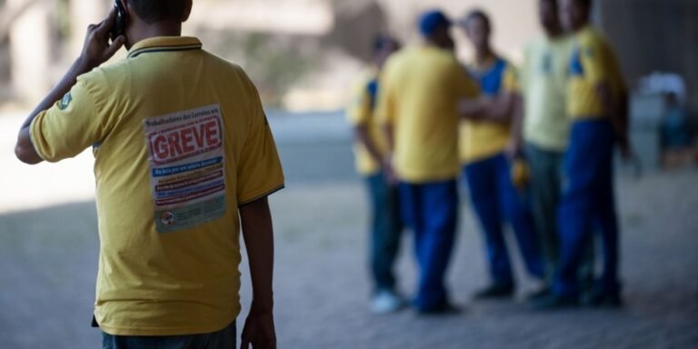 Greve dos trabalhadores dos Correios não tem previsão de término